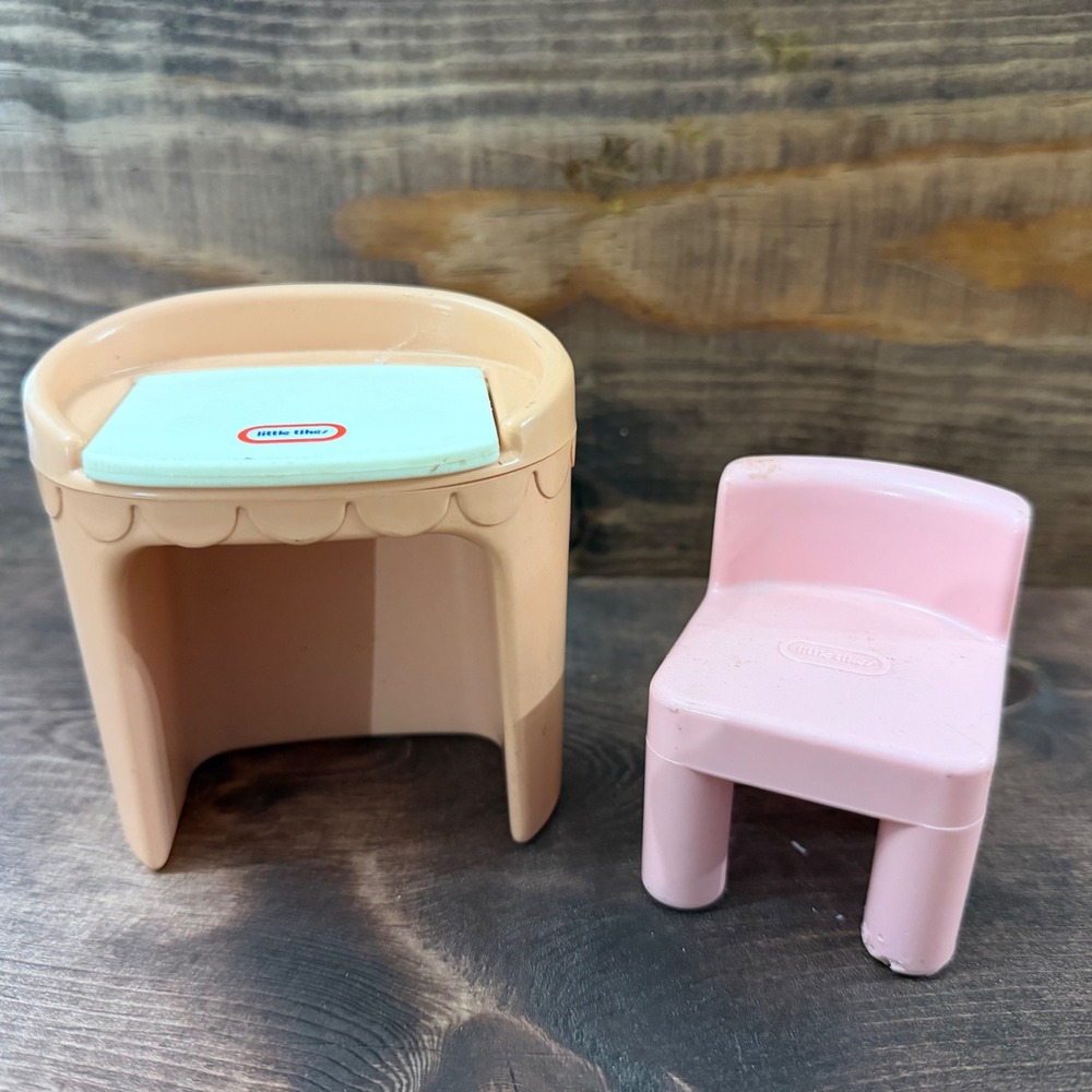 Vintage Little Tikes Dollhouse Furniture Peach Vanity with Mirror and Pink Chair